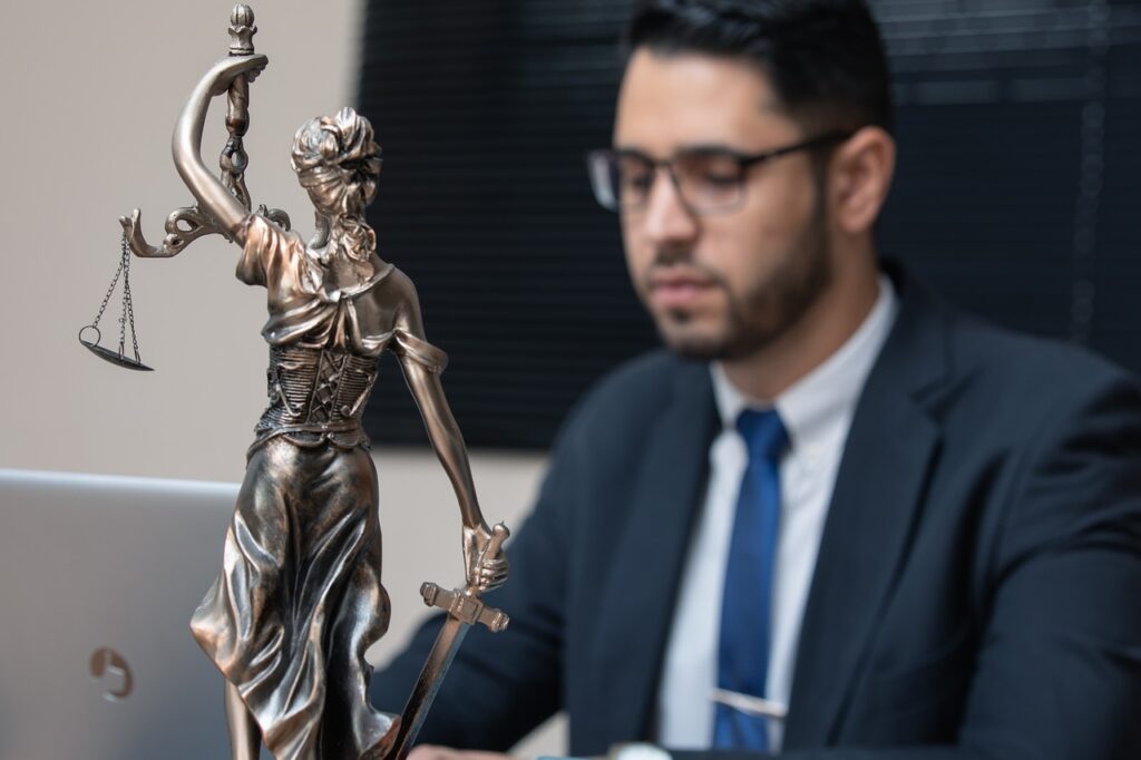 Quand faire appel à un avocat en droit du travail ?